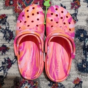 Women's 8 Platform Crocs